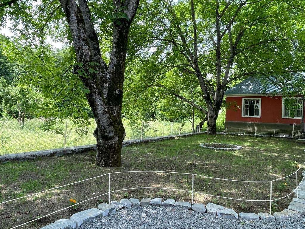 Qəbələ XW85+RP Nohurqishlaq, Azerbaijan günlük kirayə Həyət evi / Villa 70 AZN-a 2 otaqlı